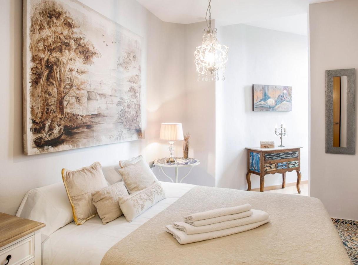 BCN Rambla Catalunya Apartments Barcelona Bagian luar foto