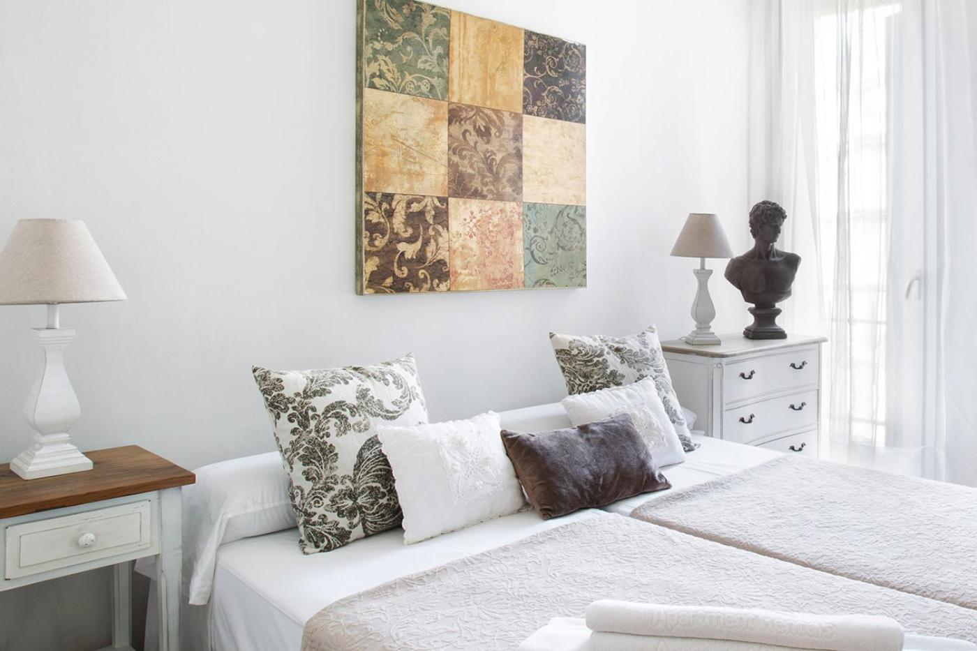 BCN Rambla Catalunya Apartments Barcelona Bagian luar foto